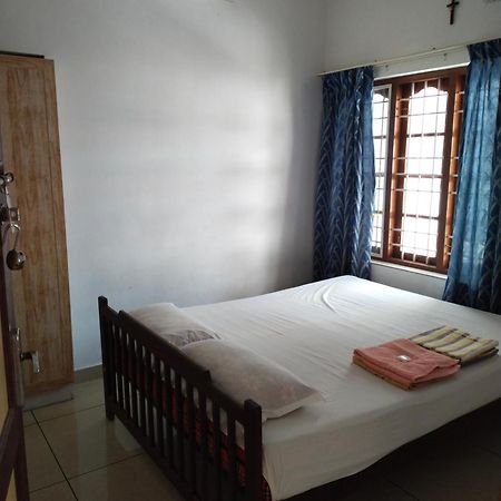 Greenview Homestay Kochi Eksteriør billede